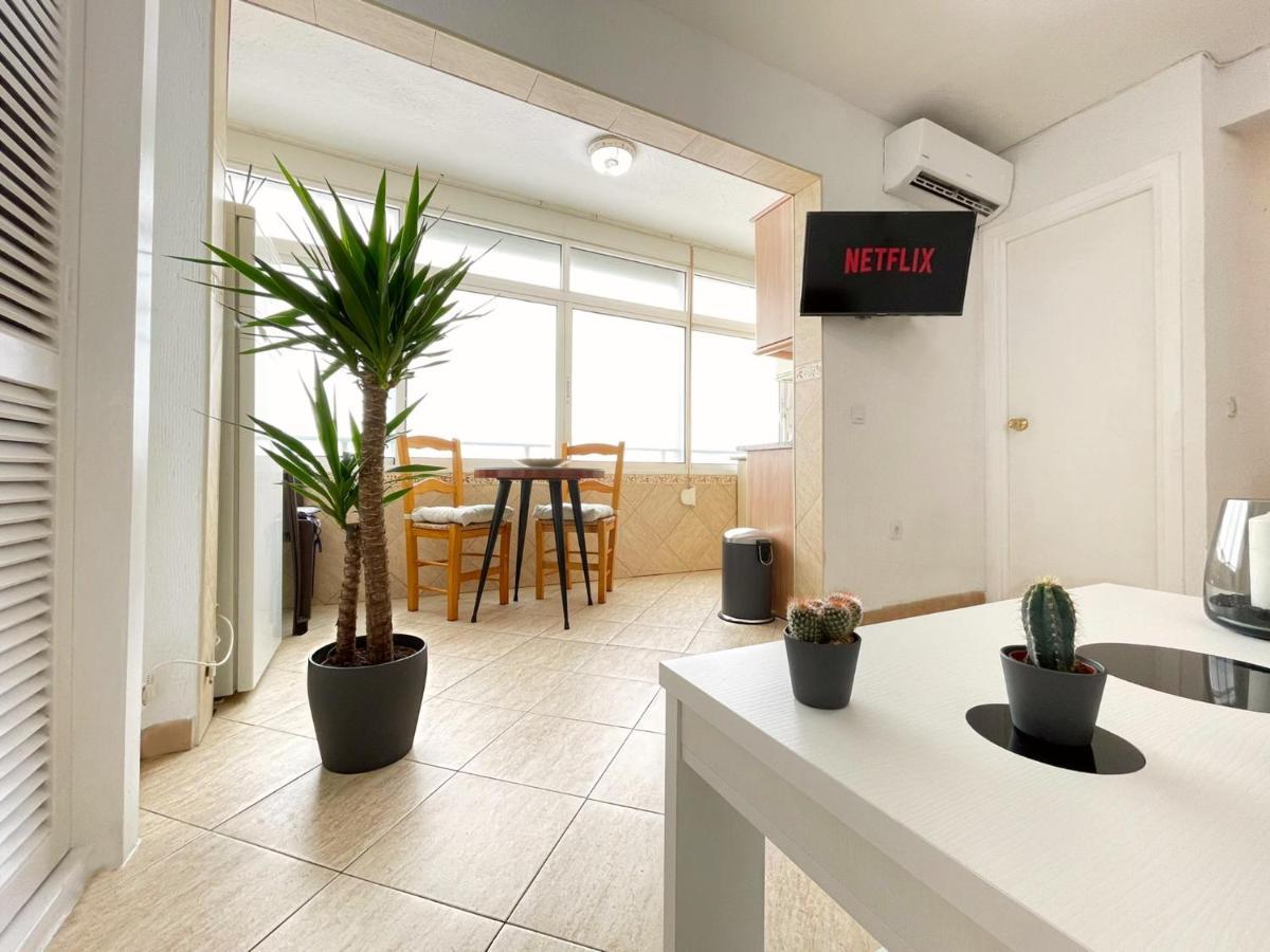 Urban&Vacay! Suite - Torremolinos City Centre מראה חיצוני תמונה